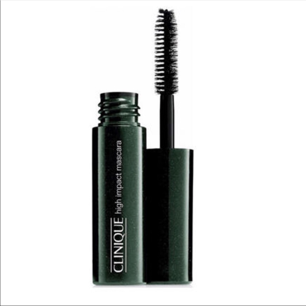 Clinique Makeup Bundle - Picture 3 of 6